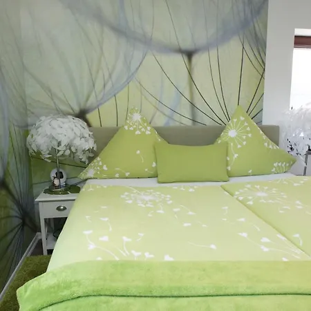 Bed & Breakfast Gaestehaus Koehler Waldsolms