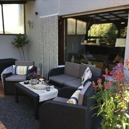 Bed & Breakfast Gaestehaus Koehler Waldsolms