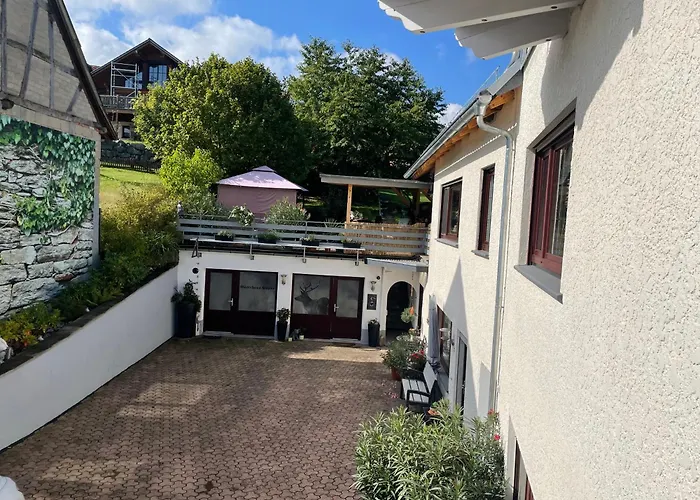 Bed & Breakfast Gaestehaus Koehler 3*